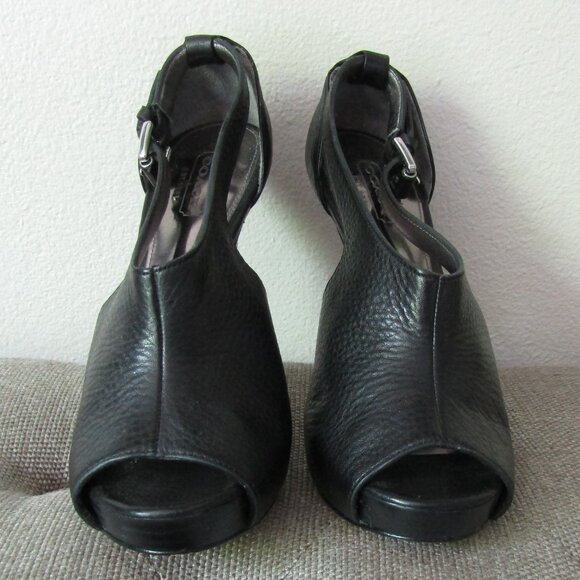 Coach Open Toe Stiletto 5.5B - Picture 7 of 8